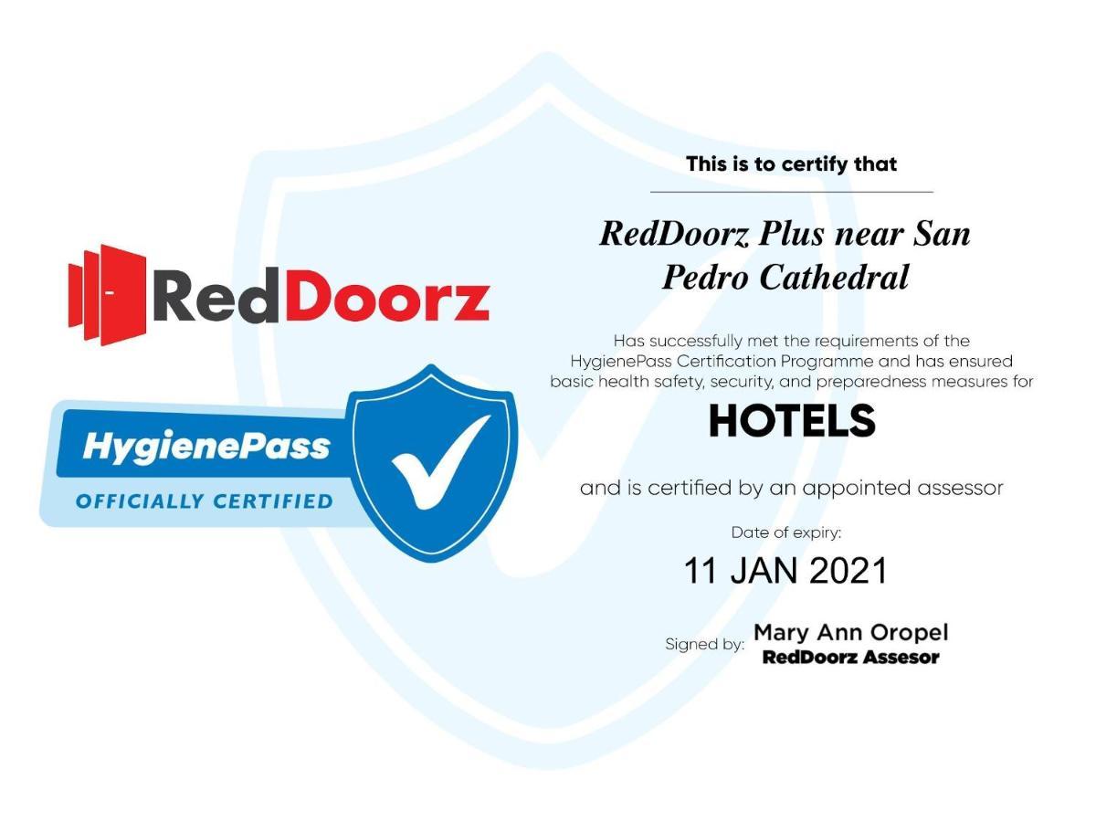 Reddoorz Plus Near San Pedro Cathedral Davao Luaran gambar